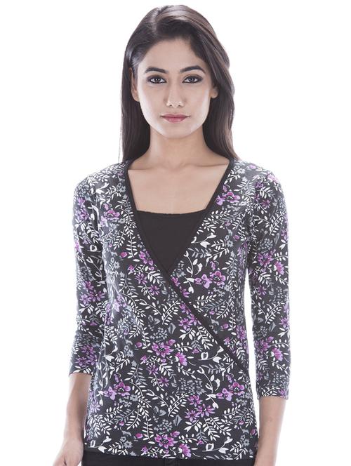 v neck floral regular tee - 18684994 - Very Small Image - 1