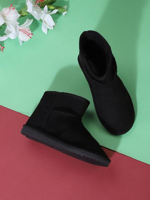 women solid ankle boot - 18739053 - Very Small Image - 1