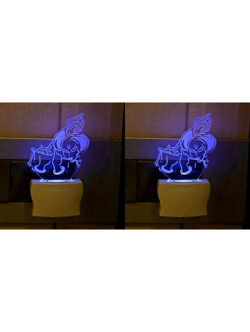 automatic light changing lamb - 18823682 - Very Small Image - 1