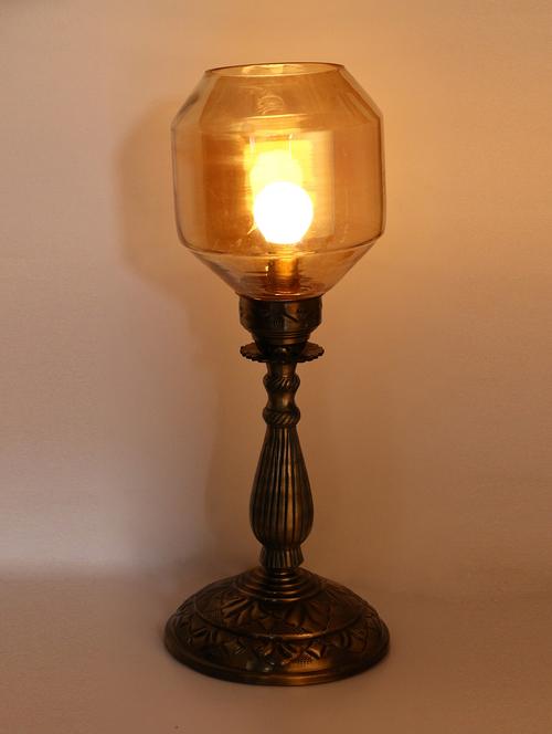 antique style metal & glass table lamp for home - 18825333 - Very Small Image - 1