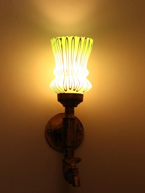 vintage tap wall fitting fixture light with colorful decorative glass shade, e27, metal, glass - 18836156 - Very Small Image - 1