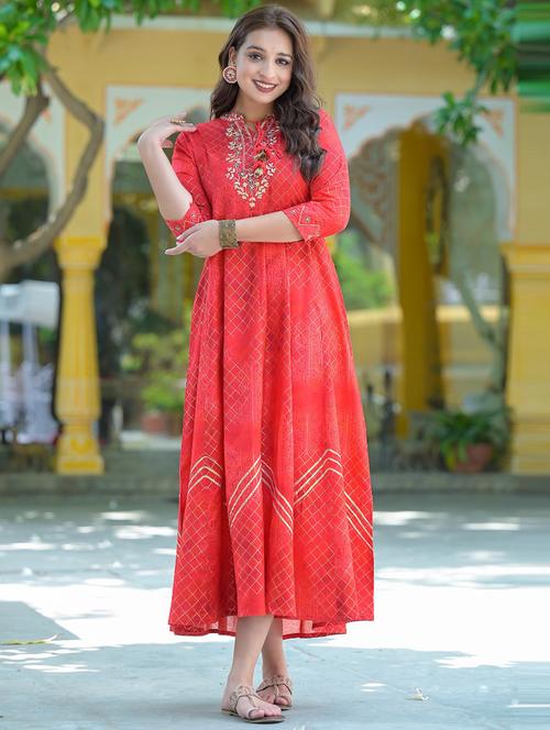 red coloured embroidered flared kurta - 18847799 - Very Small Image - 1