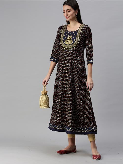 women's flared kurta - 18879166 - Very Small Image - 1