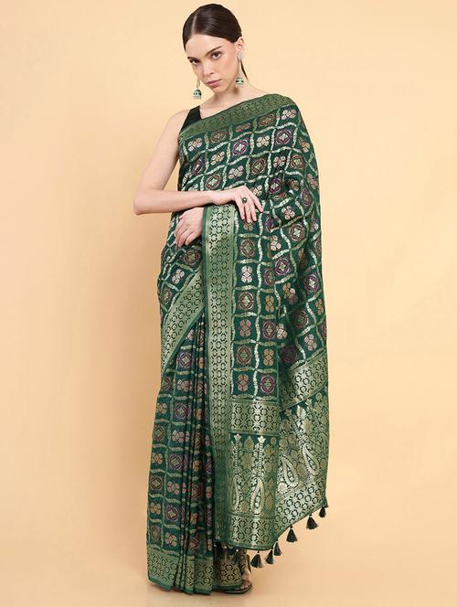 women's solid green colored saree - 18933380 - Very Small Image - 1