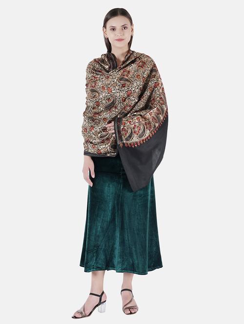 women's embroidered shawl - 18982480 - Very Small Image - 1