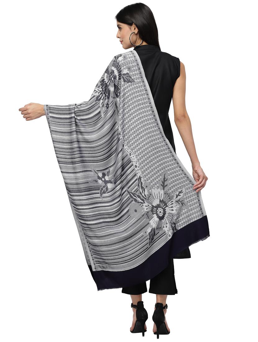 women's printed print stole - 19088874 - Zoom Image - 3