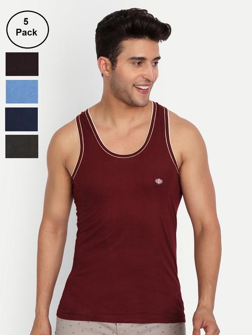 men solid vest combo - 19109225 - Very Small Image - 1