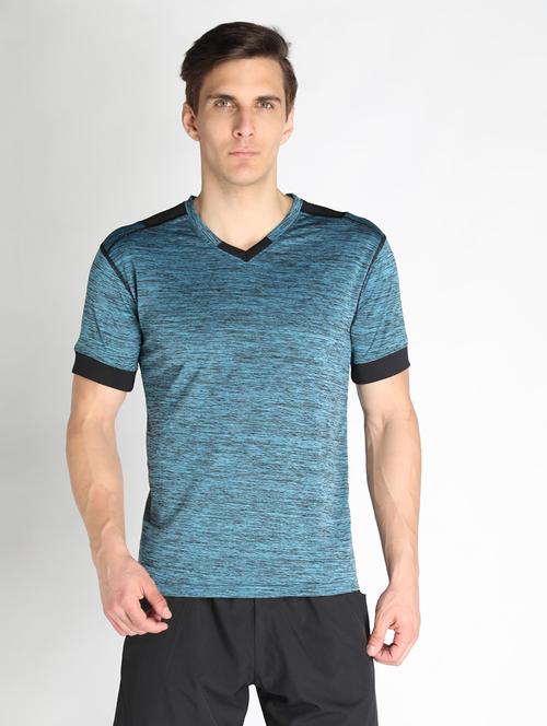 v neck solid t-shirt - 19111977 - Very Small Image - 1