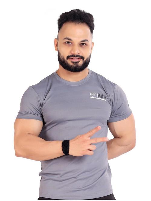 grey solid t-shirt - 19117609 - Very Small Image - 1