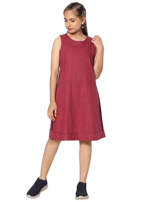 red coloured frock - 19159963 - Very Small Image - 1