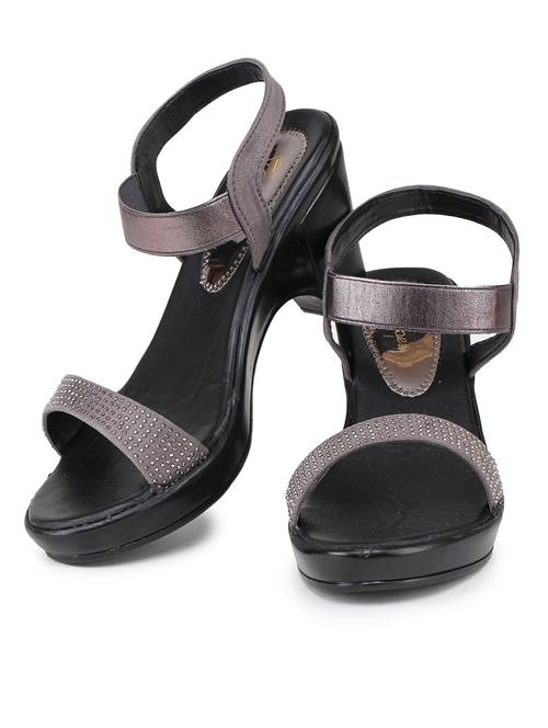 women solid ankle strap sandal - 19177890 - Very Small Image - 1