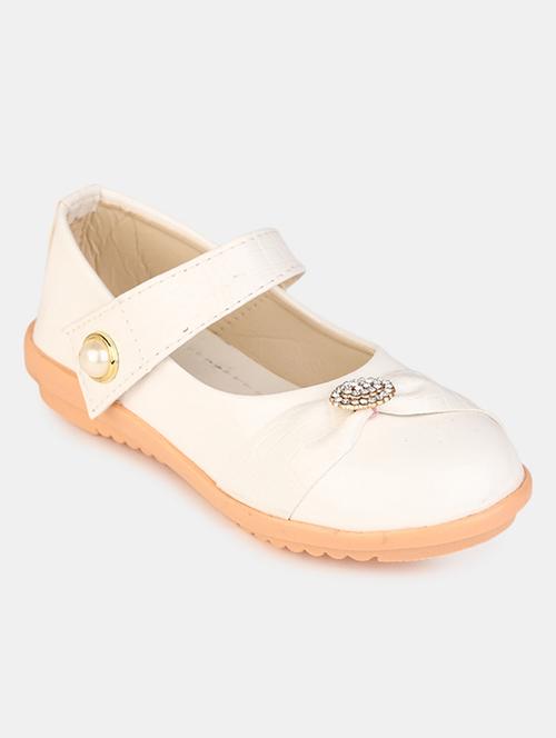 white leatherette sandals - 19187113 - Very Small Image - 1