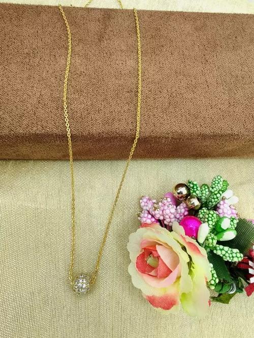 name : necklaces & chains with  - 19197271 - Very Small Image - 1