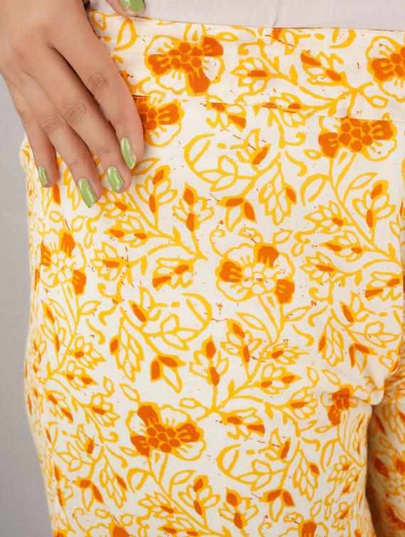 printed kurta sharara set - 19283834 - Standard Image - 4