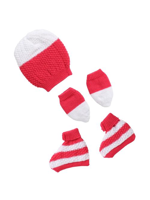 wool cap with pair of mittens & socks - 19335225 - Very Small Image - 1