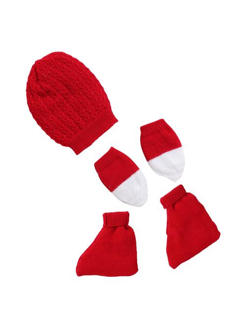 wool cap with pair of mittens & socks - 19335228 - Very Small Image - 1