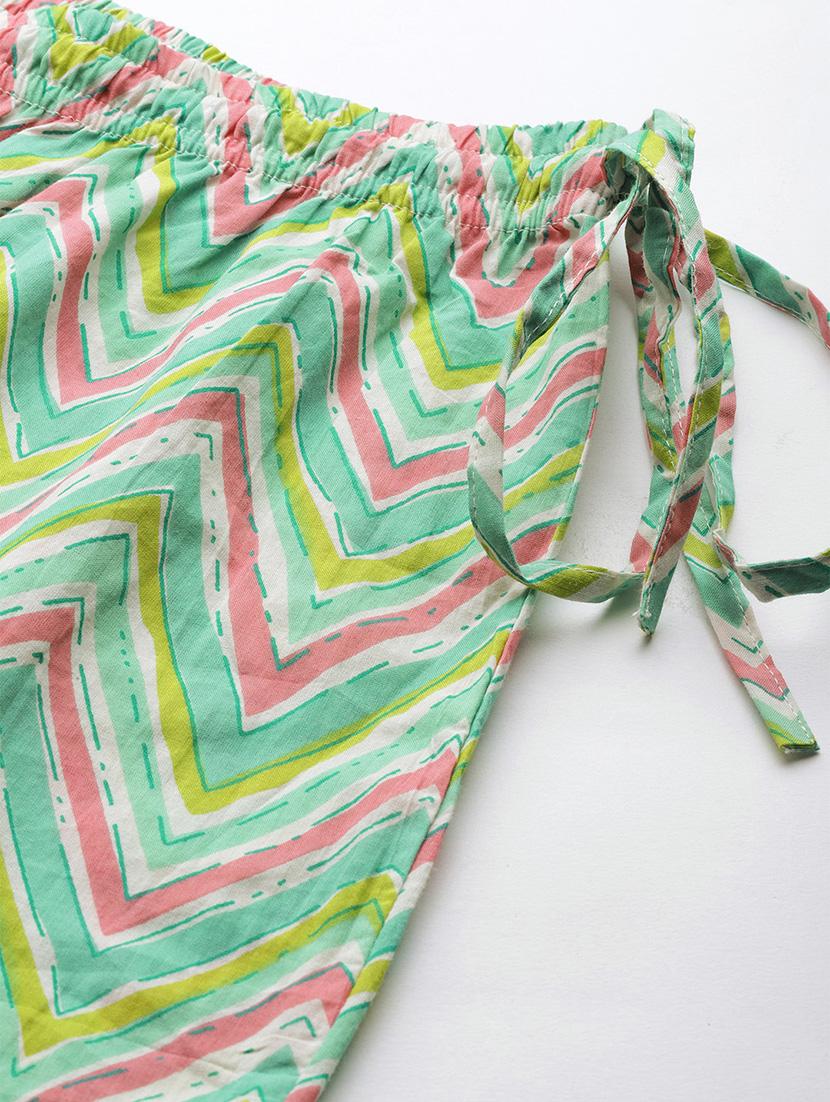 printed nightwear set - 19412803 - Standard Image - 4