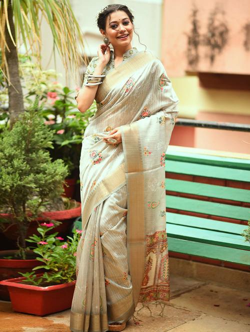 self designed woven saree - 19511947 - Very Small Image - 1