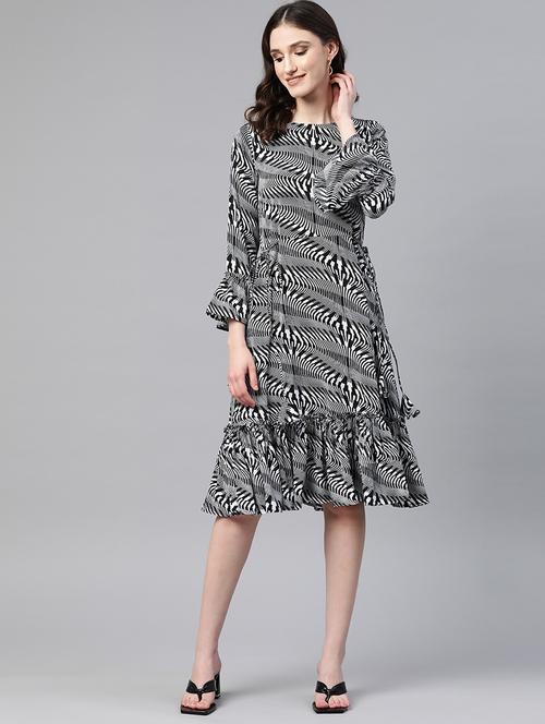 women's tiered dress printed dress - 19522602 - Very Small Image - 1