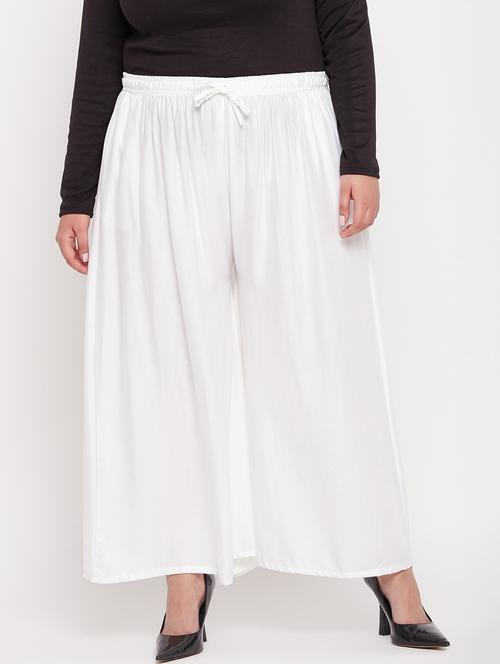 white flared palazzo - 19577970 - Very Small Image - 1