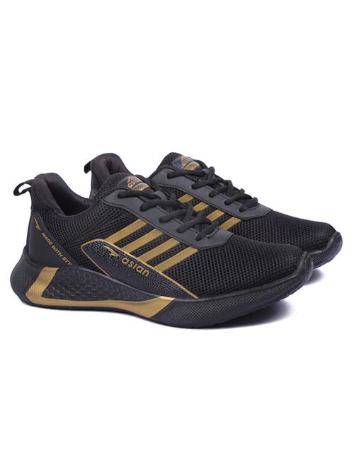 men lace up sports shoes - 19607956 - Very Small Image - 1