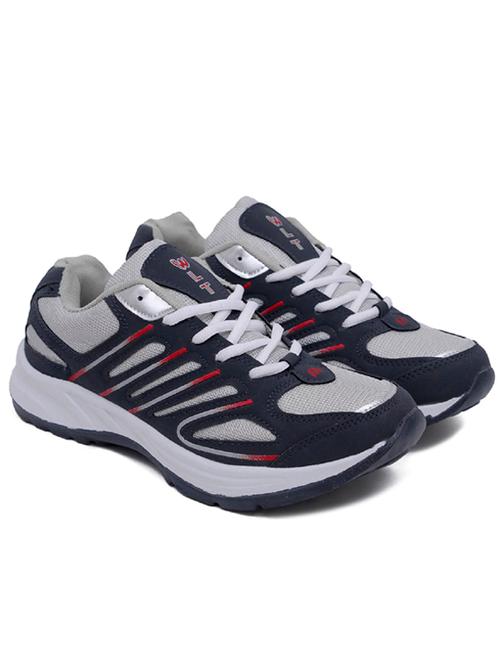 men lace up sports shoes - 19607978 - Very Small Image - 1