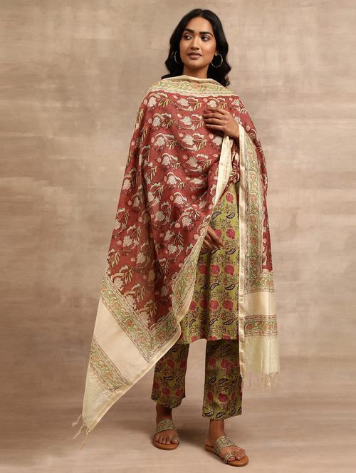 rust floral print print dupatta - 19644794 - Very Small Image - 1