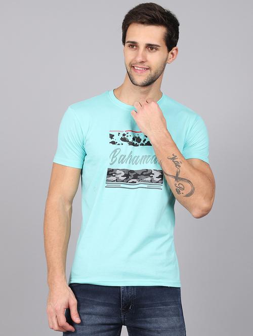 men round neck chest print t-shirt - 19656899 - Very Small Image - 1