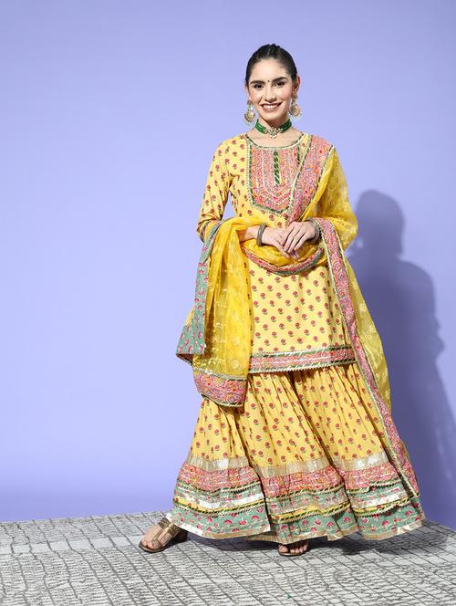 round neck kurta sharara set - 19657372 - Very Small Image - 1