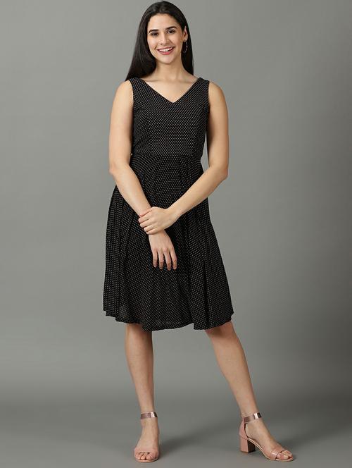 Women's Fit & Flare Paisley Dress - 19662619 - Very Small Image - 1