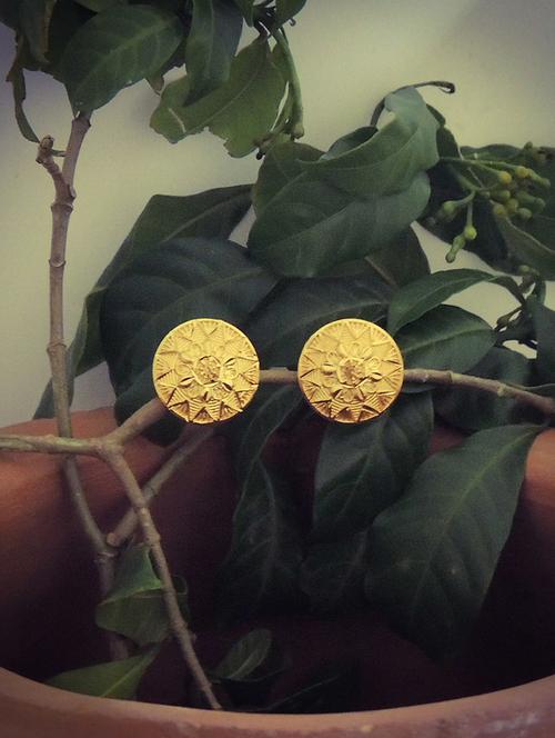 gold brass studs earring - 19666989 - Very Small Image - 1