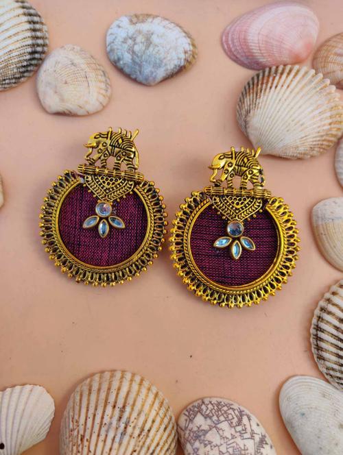 purple stud earring - 19695674 - Very Small Image - 1