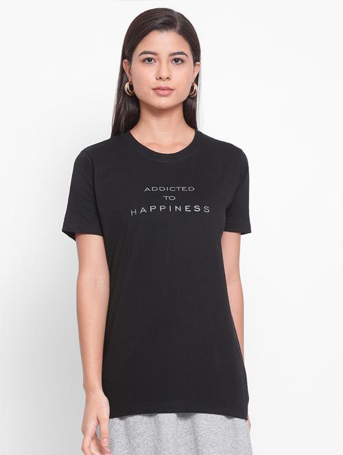 women's chest print round neck t-shirt - 19696748 - Very Small Image - 1