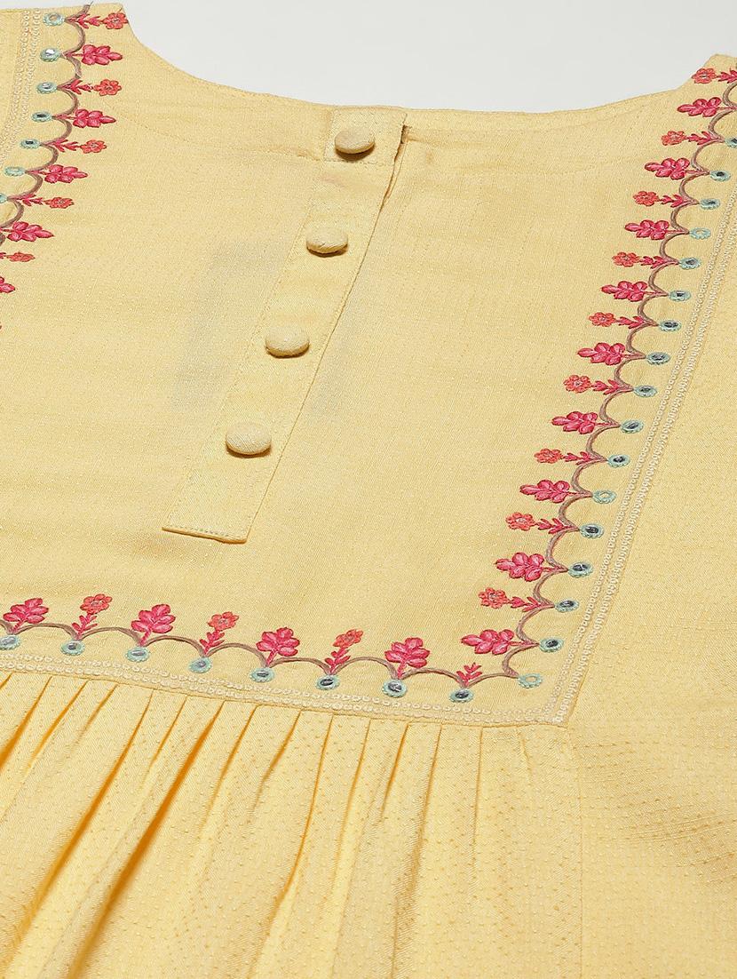 women's flared kurta - 19749018 - Standard Image - 4