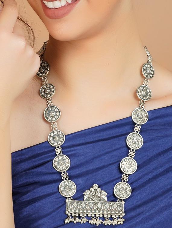 silver brass oxidised long necklaces - 19768308 - Zoom Image - 2