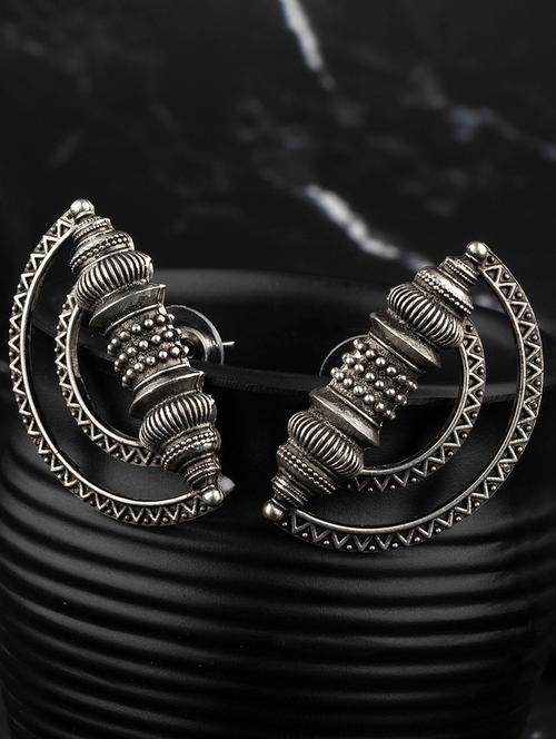 silver alloy studs earring - 19839896 - Very Small Image - 1