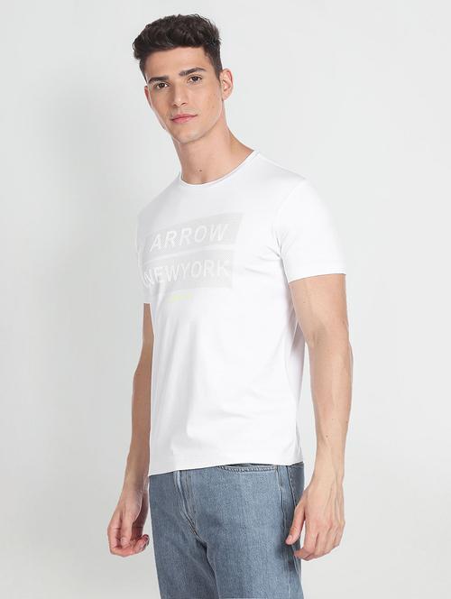 crew neck chest print t-shirt - 19840052 - Very Small Image - 1