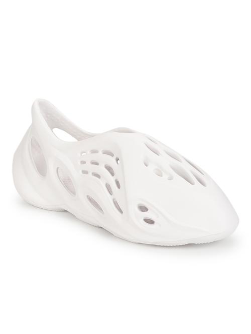 white pu slip on casual shoes - 19848005 - Very Small Image - 1