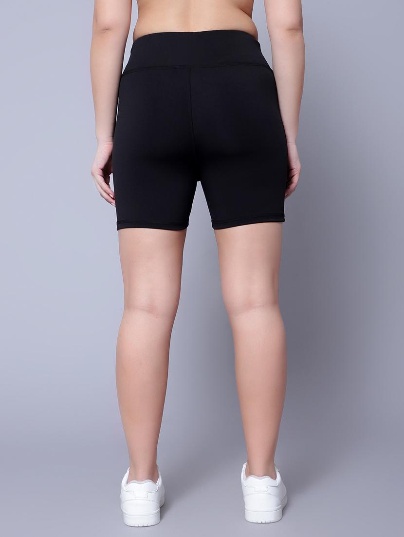 black solid sports shorts - 19865731 - Zoom Image - 2