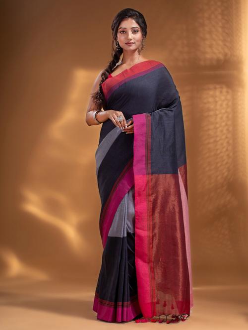 women's self design grey colored saree with blouse - 19866242 - Very Small Image - 1