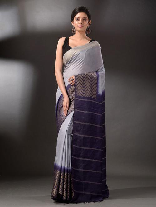 self design woven saree - 19866478 - Very Small Image - 1