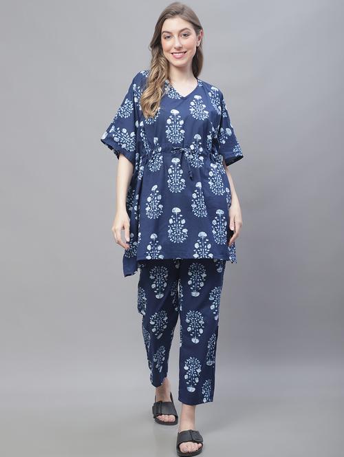 v-neck printed nightwear pyjama set  - 19867461 - Very Small Image - 1