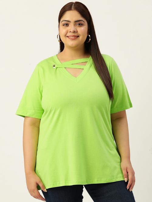 womenplus size solid v neck top - 19874940 - Very Small Image - 1