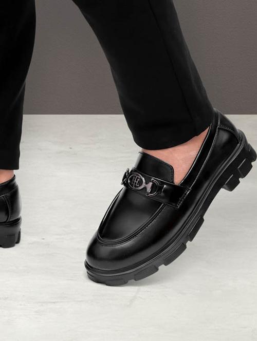 black patent leather slip on loafers - 19877186 - Very Small Image - 1