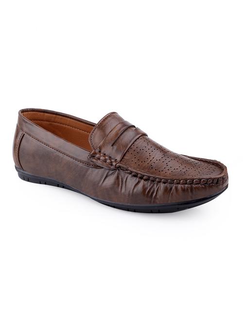 brown slip on causal loafer - 19899391 - Very Small Image - 1
