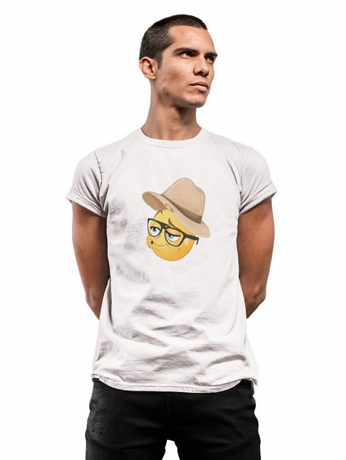 round neck chest printed regular t-shirt - 19910156 - Very Small Image - 1