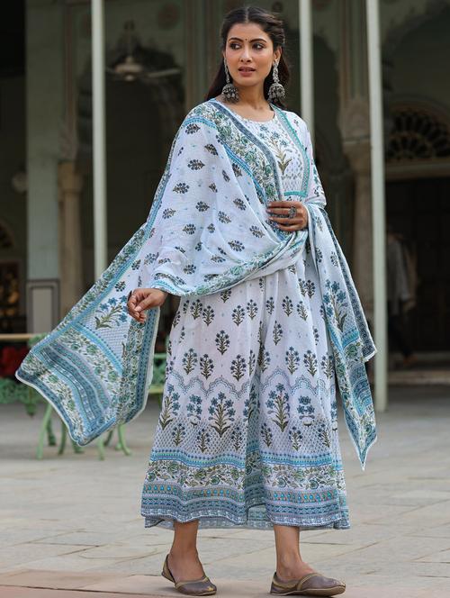 women three quarter sleeve anarkali kurta dupatta set - 19910235 - Very Small Image - 1