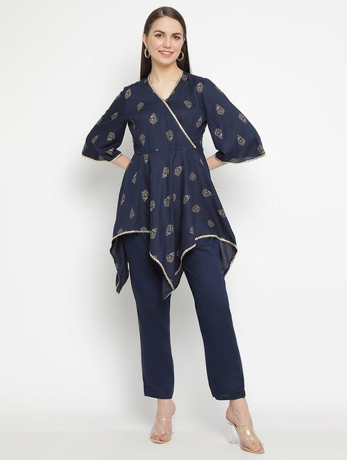 printed aymmetric ethnic top - 19945736 - Very Small Image - 1