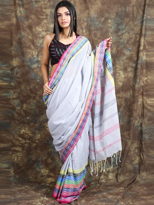 women self design handloom saree with blouse - 19968099 - Very Small Image - 1