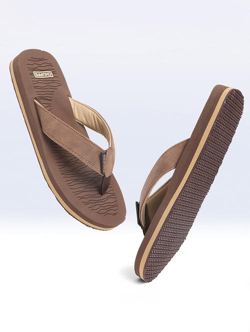 brown rubber slip on flip flops - 19979752 - Very Small Image - 1